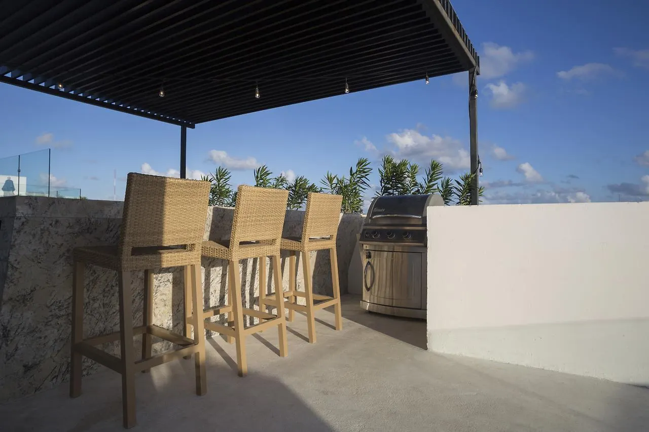 Anah Suites Playa del Carmen Aparthotel